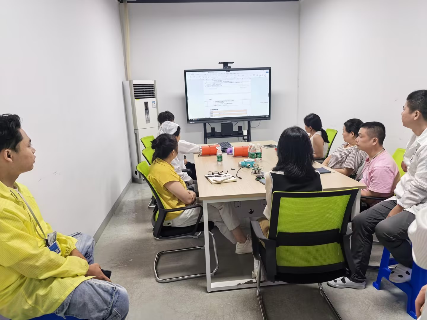 安帕尔公司重视一线员工技能提升----举办产品知识专项培训