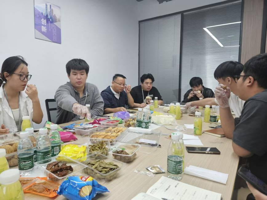 安帕尔公司成功举办2025年第三季度新员工座谈会